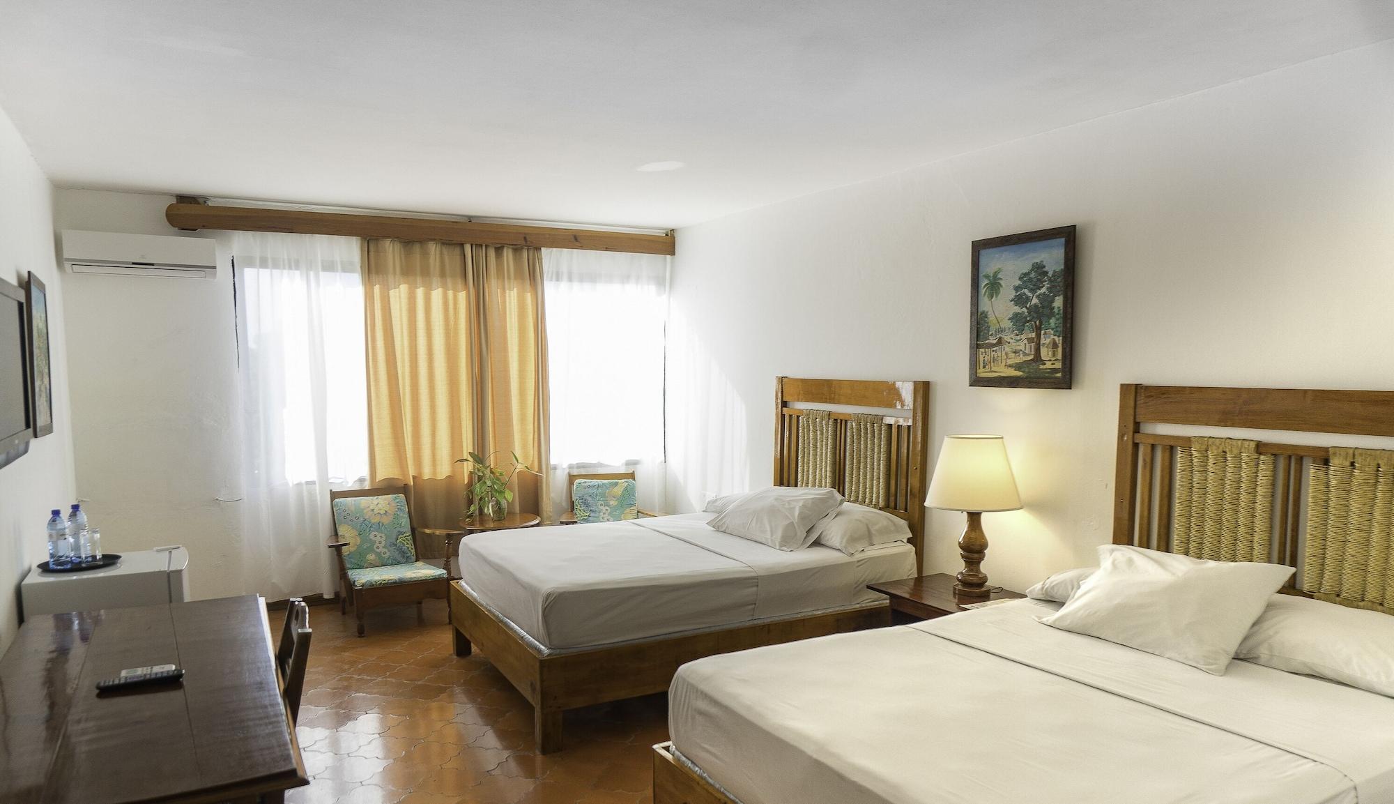 Hotel Mont Joli Cap-Haïtien 外观 照片