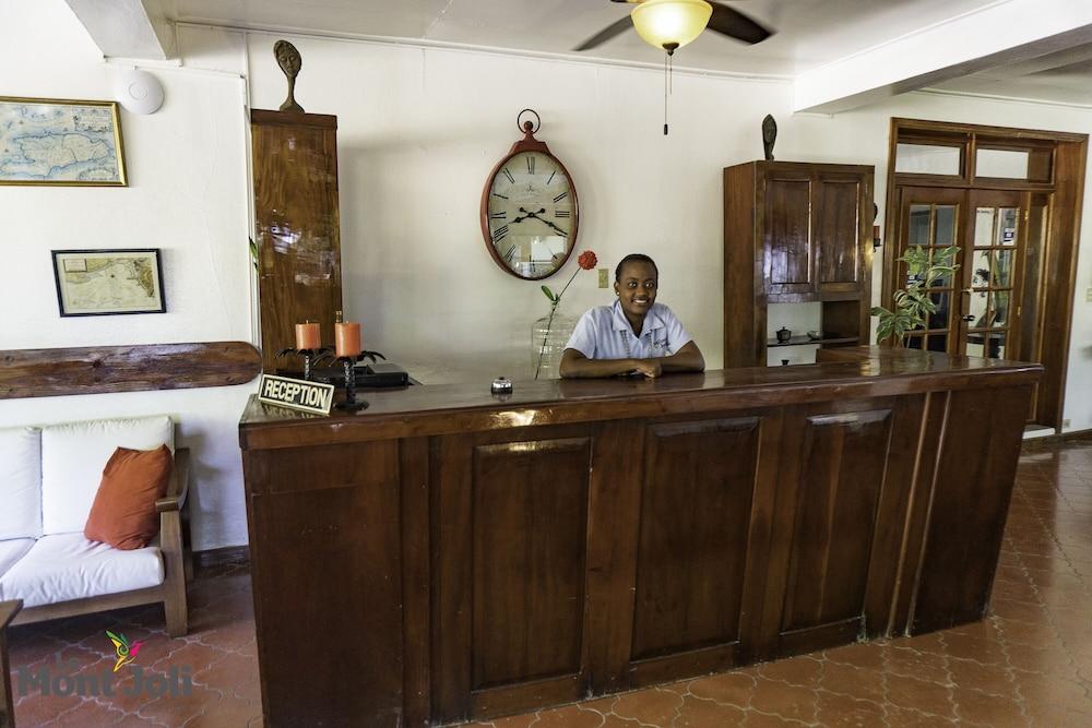 Hotel Mont Joli Cap-Haïtien 外观 照片