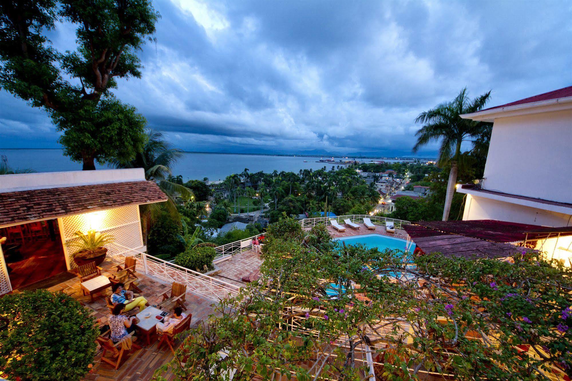Hotel Mont Joli Cap-Haïtien 外观 照片