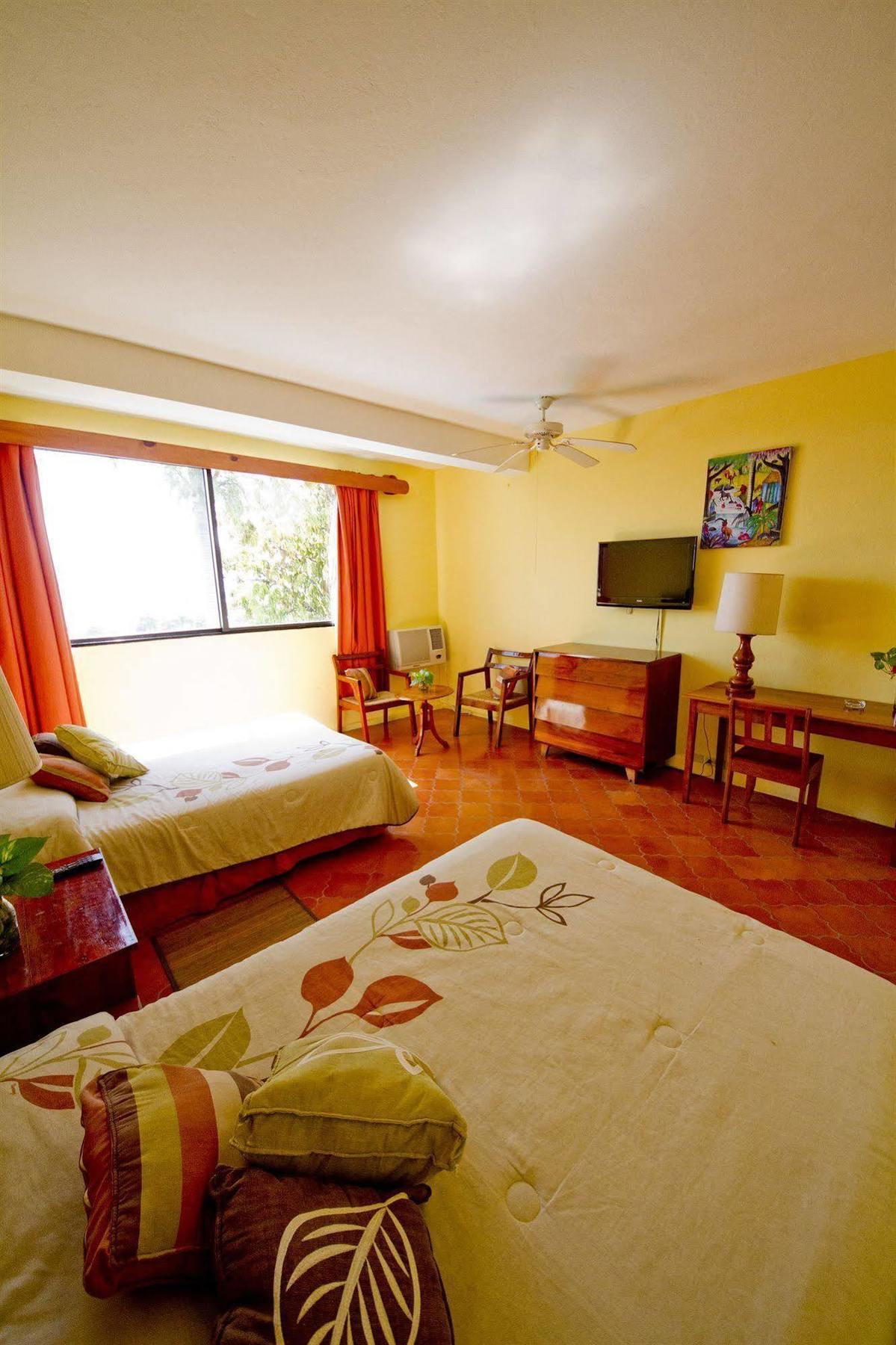 Hotel Mont Joli Cap-Haïtien 外观 照片