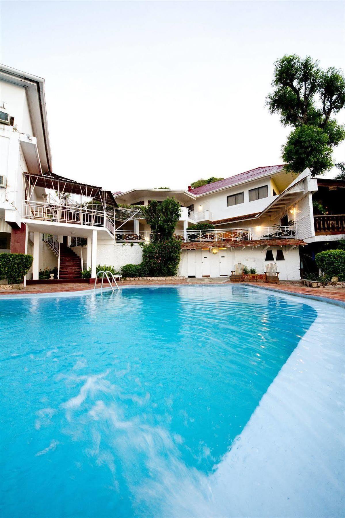 Hotel Mont Joli Cap-Haïtien 外观 照片