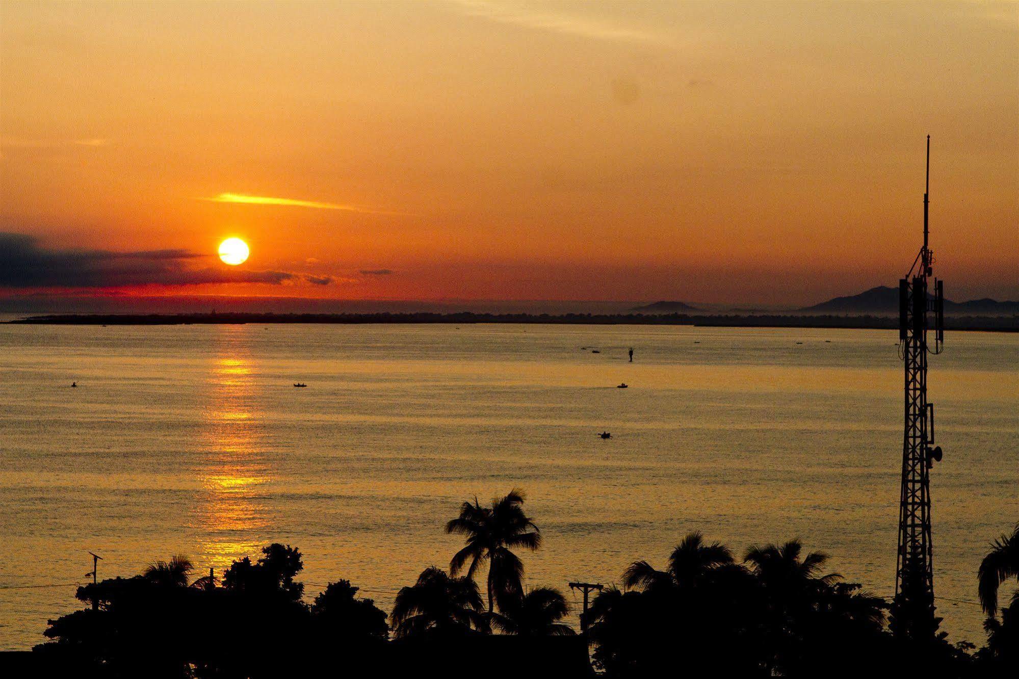 Hotel Mont Joli Cap-Haïtien 外观 照片